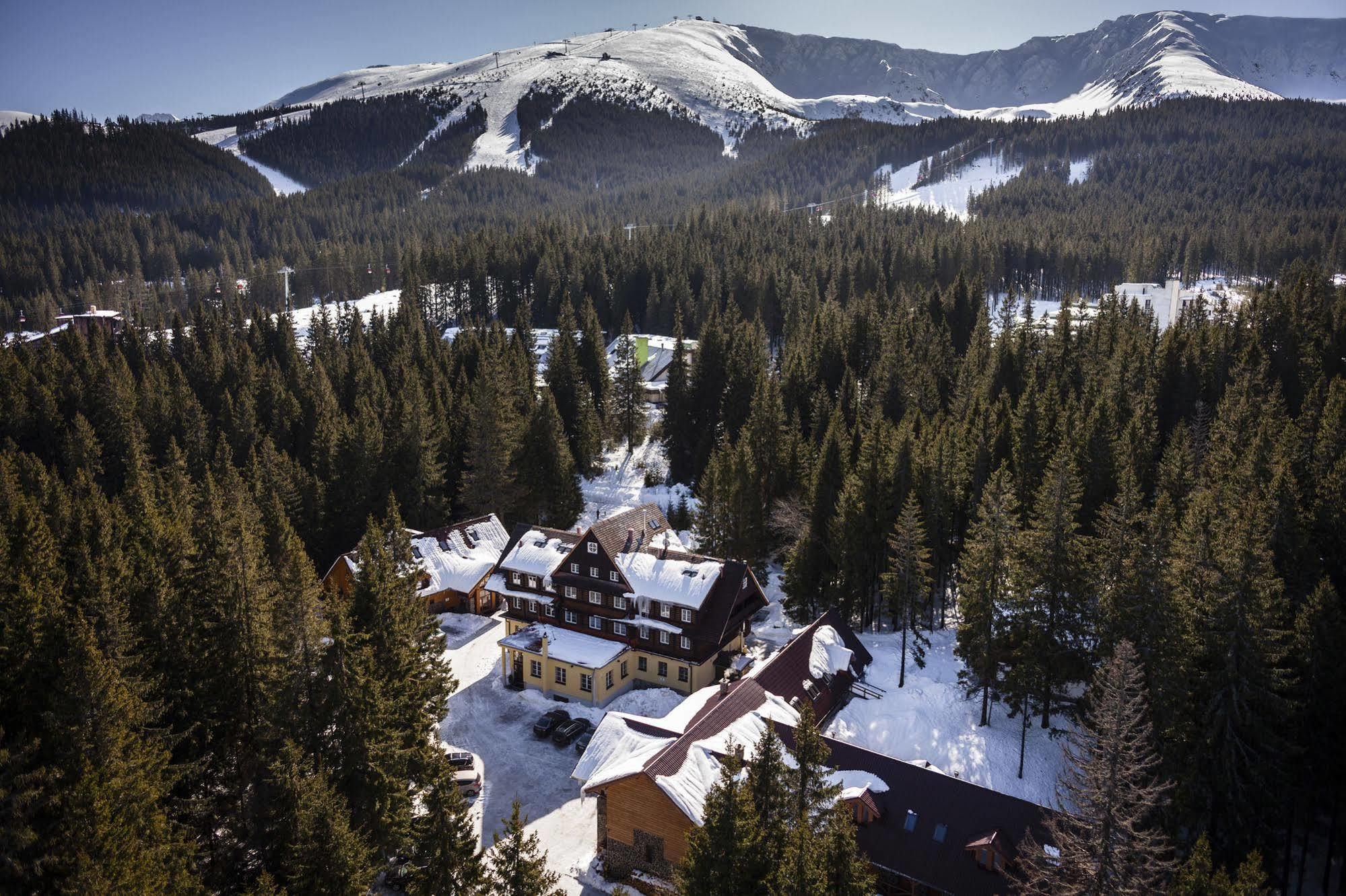 Hotel Mikulášska Chata Demänovská Dolina Exterior foto